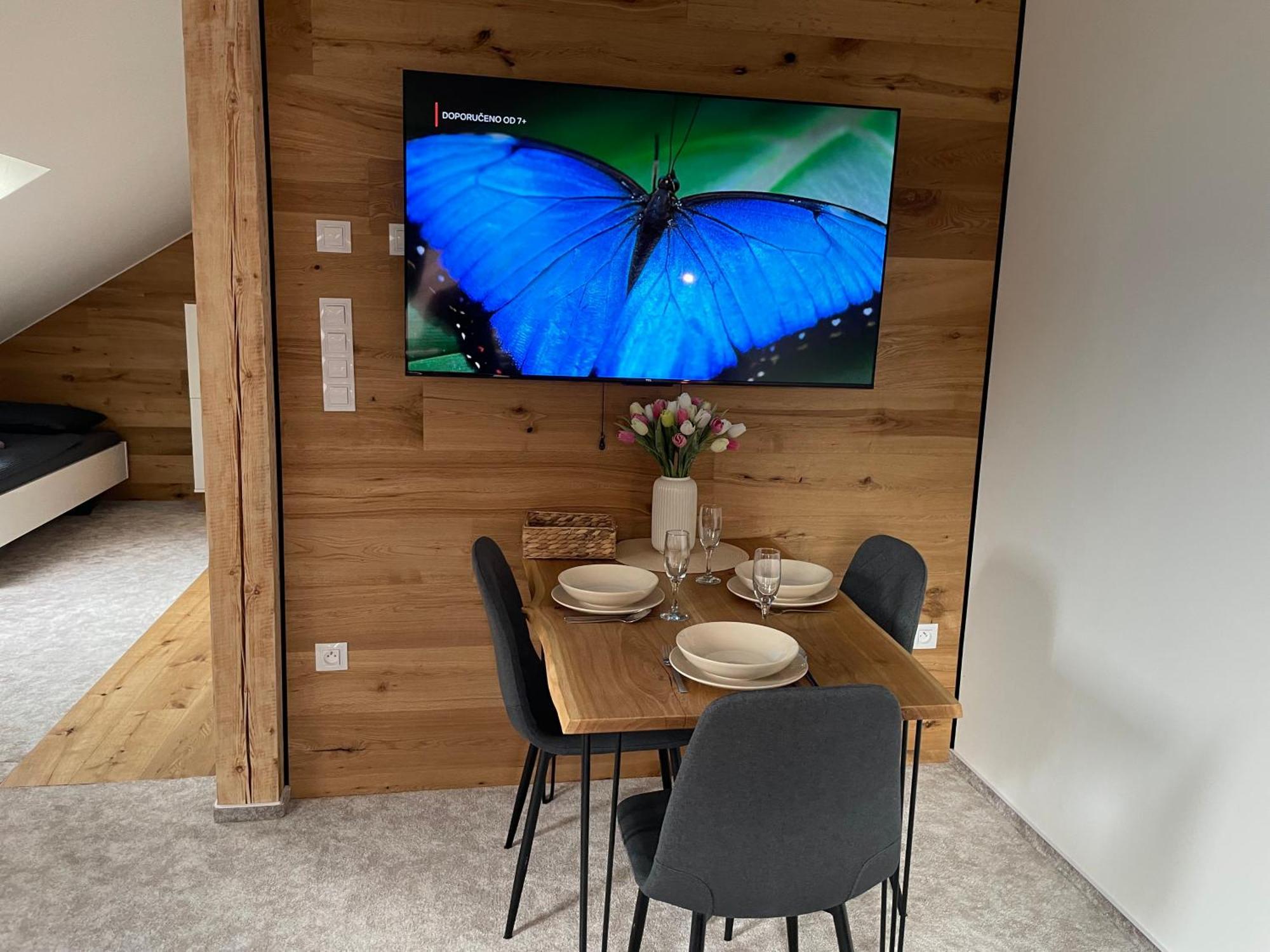 Apartman U Ovecku - Nová Paka Buitenkant foto