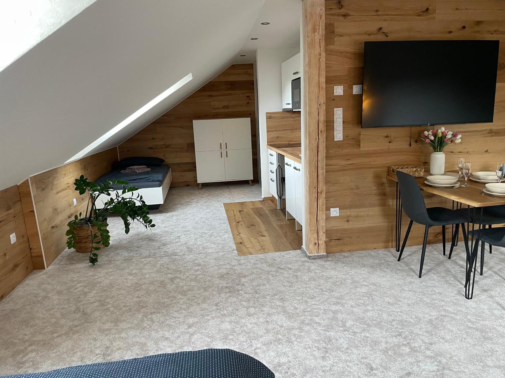 Apartman U Ovecku - Nová Paka Buitenkant foto
